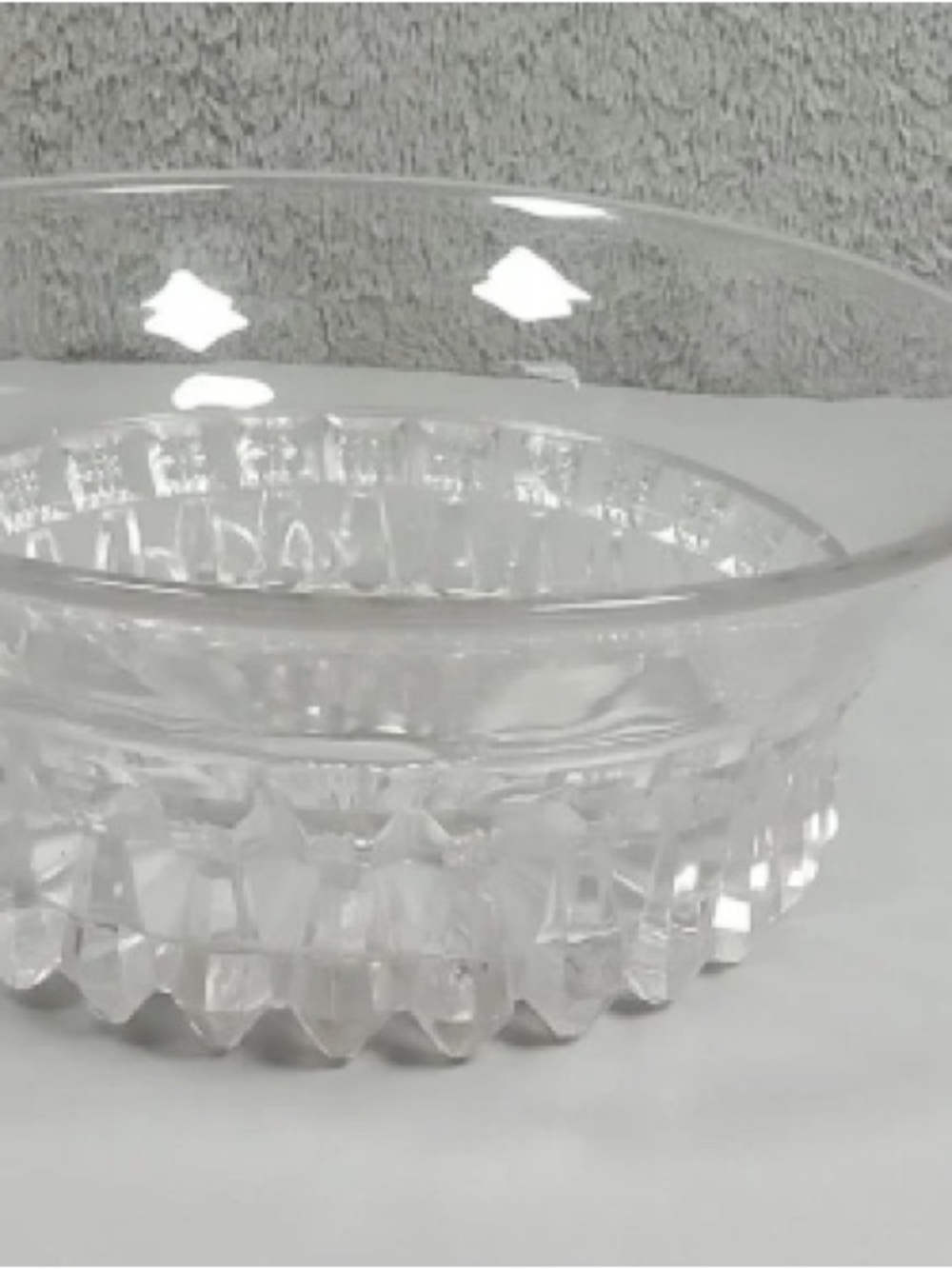 Faceted Clear Glass Serving Bowl - Classic Transparent Design